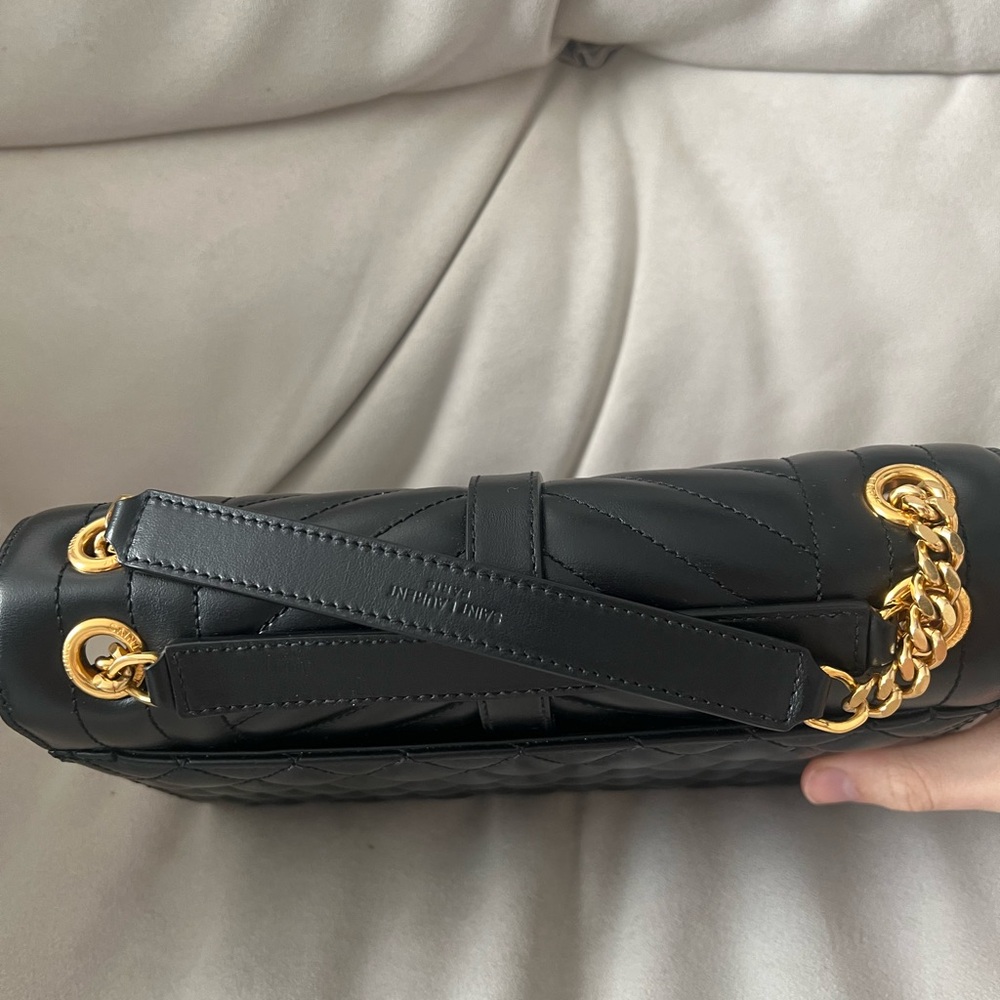 Yves Saint Laurent Black Chevron Shoulder Bag with Gold Chain - Picture 7 of 11